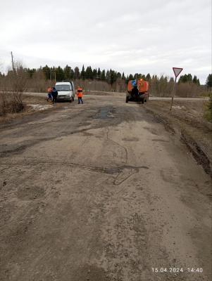 В Глазовском районе Удмуртии стартовал ремонт дорог