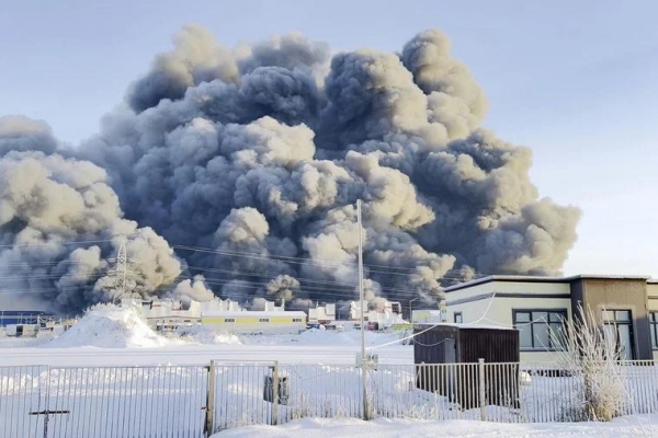 Крупнейший пожар в Санкт-Петербурге уничтожил склад с товаром Wildberries