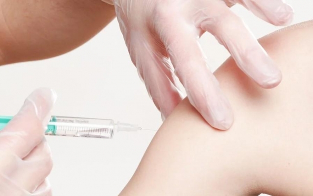 В Удмуртии с 28 июня возобновят вакцинацию от коронавируса 