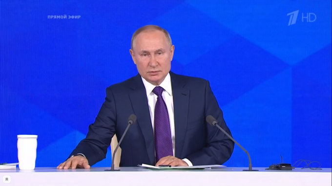Владимир Путин расскзал о том, как отразился коронавирус на экономике страны