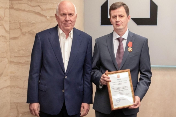 Андрея Чукавина, руководителя КБ АО «Концерн «Калашников», наградили орденом Александра Невского