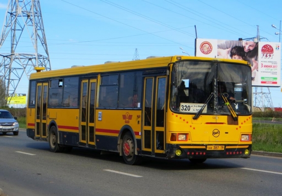 Дополнительные автобусы запустят в Ижевске до кладбищ 19 июня