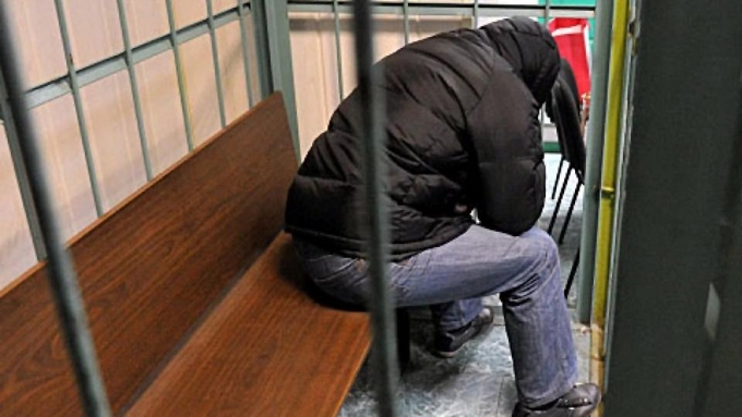 53-летнему жителю Ижевска грозит пожизненное заключение за растление несовершеннолетней 