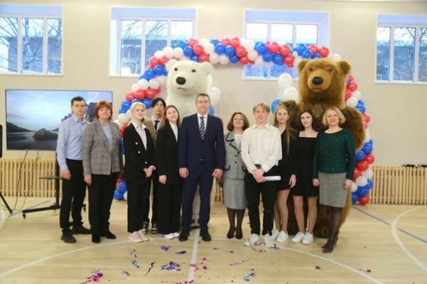 После капремонта в Ижевске торжественно открыли школу № 63