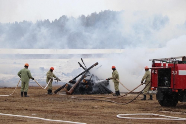В Удмуртии прошли межрегиональные комплексные учения по тушению лесных пожаров 