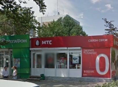 Сотрудник салона связи в Ижевске оформил на клиентку кредит без ее ведома