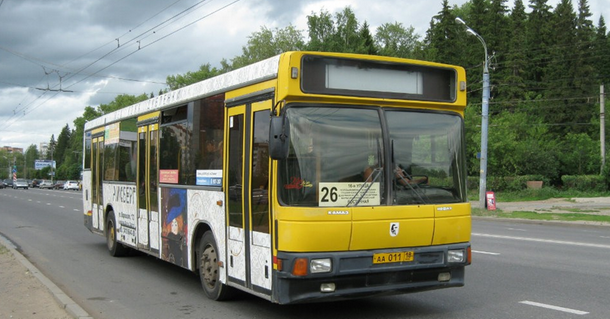 В Ижевске изменились правила пользования бескондукторными автобусами 