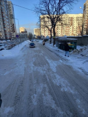 В Ижевске продолжается уборка снега